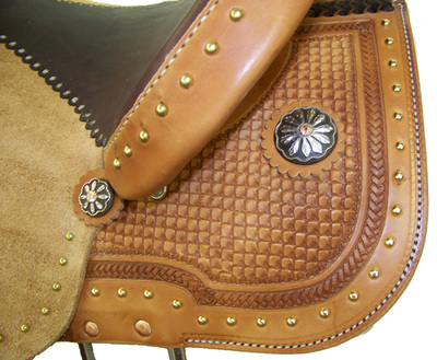 barrel saddle detail
